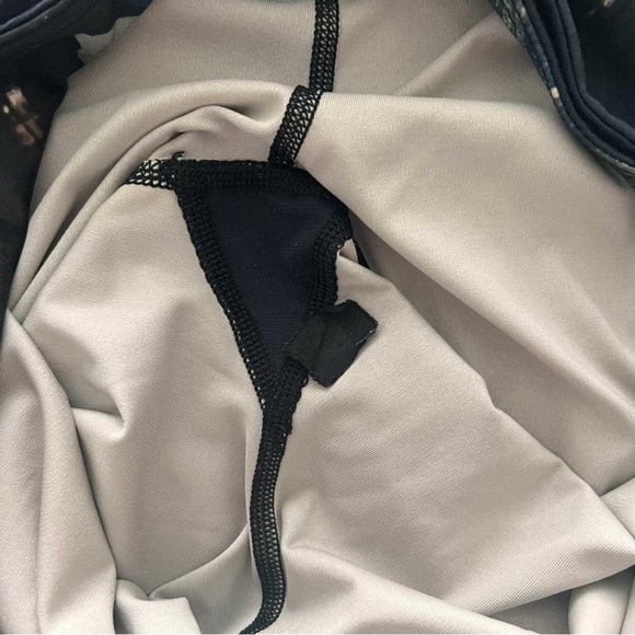 Lululemon Wander Onder Pant Sz 8 - Picture 2 of 4